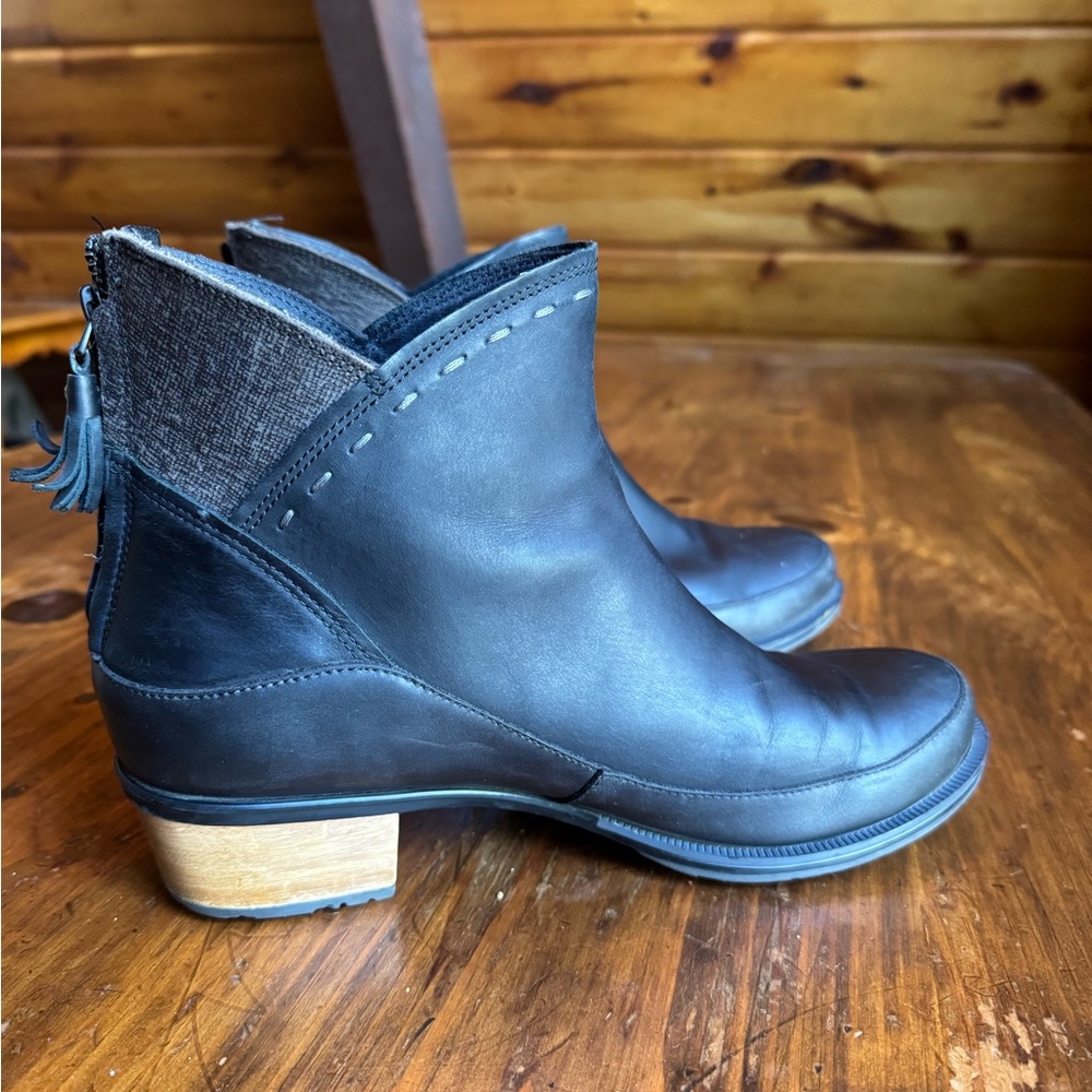 Chaco Black Leather Ankle Boot with Tassel Heel